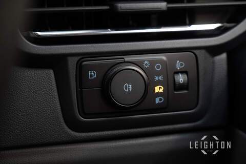 Ford Transit Custom 2.5 320 232ps PHEV Auto Double Cab L2 - N5400