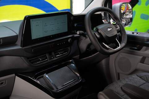 Ford Transit Custom 2.5 320 232ps PHEV Auto Double Cab L1 - N15628