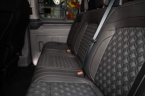 Ford Transit Custom 2.5 320 232ps PHEV Auto Double Cab L1 - N15628
