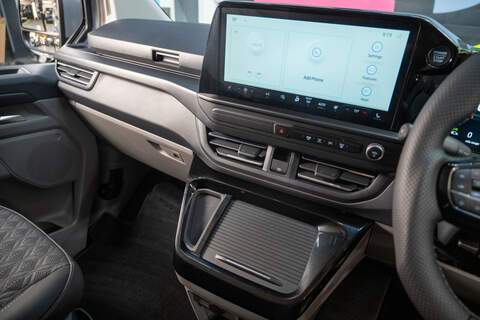 Ford Transit Custom 2.5 320 232ps PHEV Auto Double Cab L1 - N15628