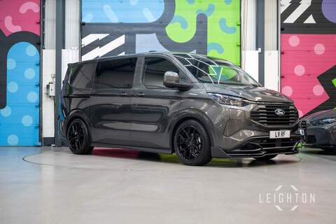 Ford Transit Custom 2.5 320 232ps PHEV Auto Double Cab L1