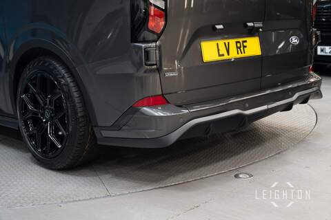 Ford Transit Custom 2.5 320 232ps PHEV Auto Double Cab L1 - N5374