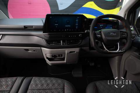 Ford Transit Custom 2.5 320 232ps PHEV Auto Double Cab L1 - N5374