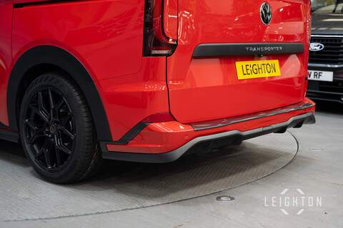 Volkswagen Transporter 2.0 T32 170ps Diesel Auto Kombi SWB - N5982