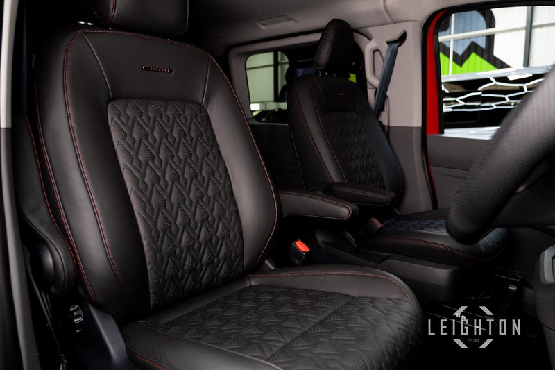 Volkswagen Transporter 2.0 T32 170ps Diesel Auto Kombi SWB - N5982