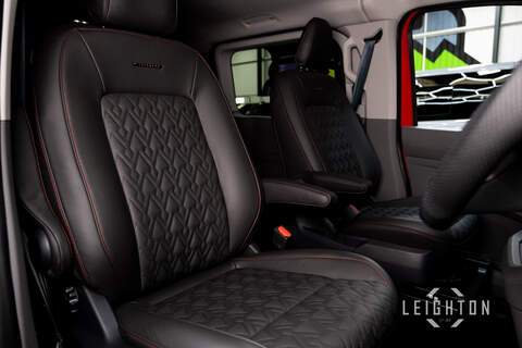 Volkswagen Transporter 2.0 T32 170ps Diesel Auto Kombi SWB - N5982