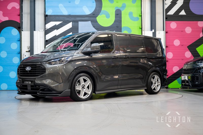 Ford Transit Custom 2.5 320 232ps Auto PHEV Panel Van L1 - N5684