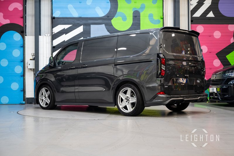 Ford Transit Custom 2.5 320 232ps Auto PHEV Panel Van L1 - N5684