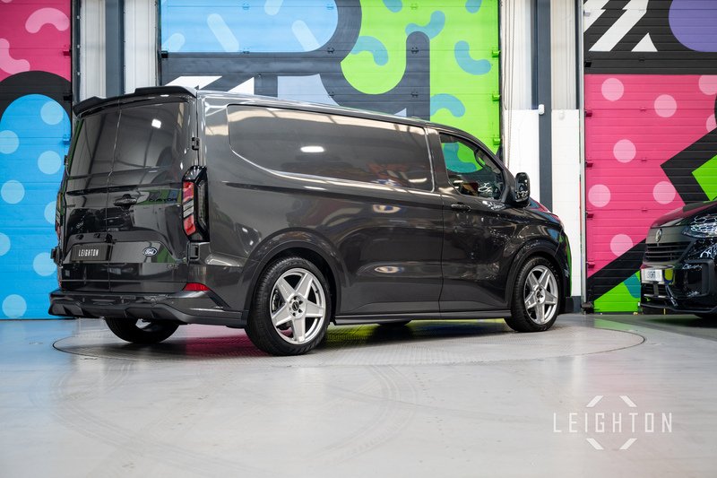 Ford Transit Custom 2.5 320 232ps Auto PHEV Panel Van L1 - N5684
