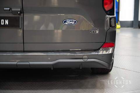 Ford Transit Custom 2.5 320 232ps Auto PHEV Panel Van L1 - N5684