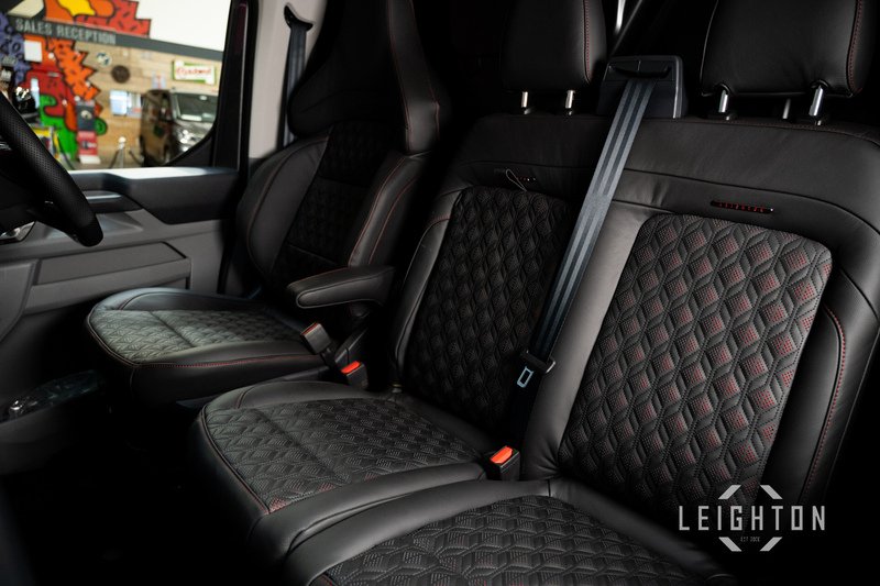 Ford Transit Custom 2.5 320 232ps Auto PHEV Panel Van L1 - N5684