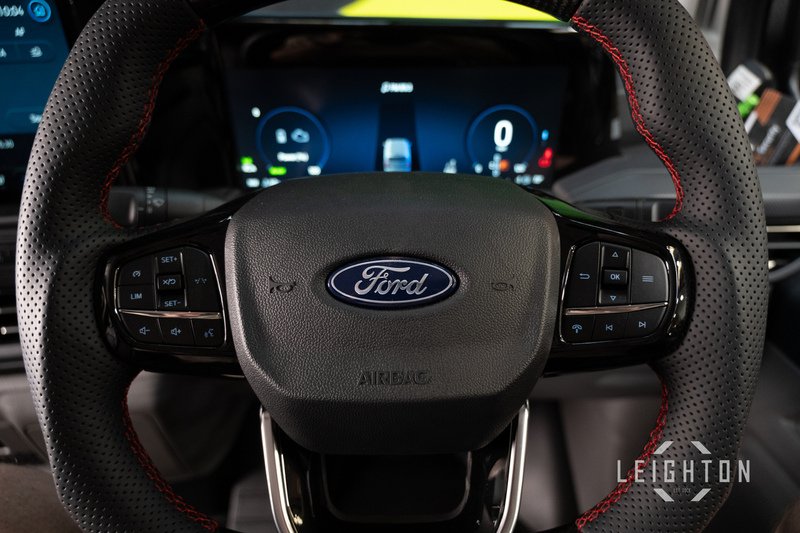 Ford Transit Custom 2.5 320 232ps Auto PHEV Panel Van L1 - N5684