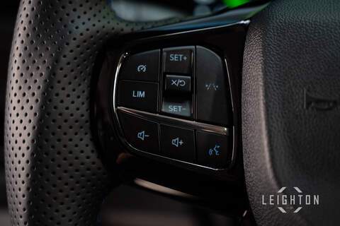 Ford Transit Custom 2.5 320 232ps Auto Phev Panel Van L2 - N5639