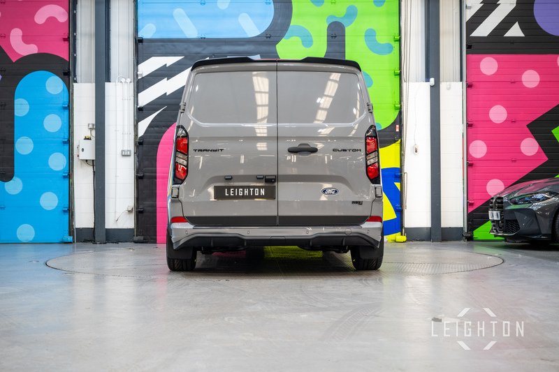 Ford Transit Custom TRAIL 2.0 320 150ps Diesel Manual Double Cab L1 - N5836