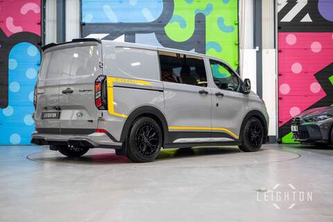 Ford Transit Custom TRAIL 2.0 320 150ps Diesel Manual Double Cab L1 - N5836