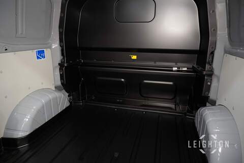 Ford Transit Custom TRAIL 2.0 320 150ps Diesel Manual Double Cab L1 - N5836
