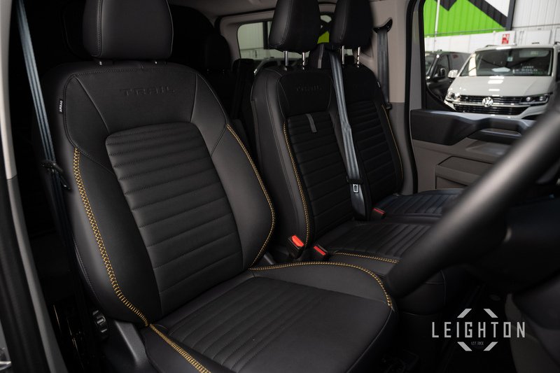 Ford Transit Custom TRAIL 2.0 320 150ps Diesel Manual Double Cab L1 - N5836