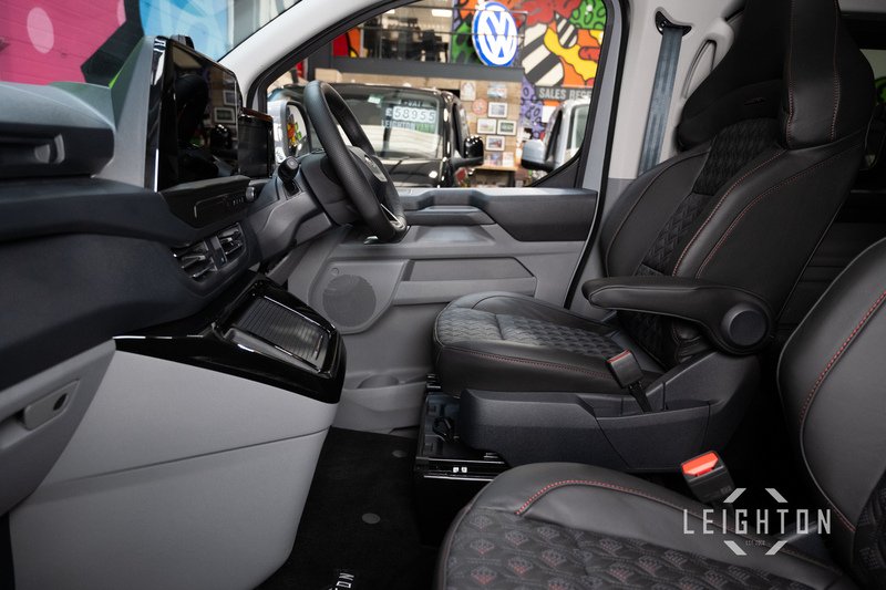 Ford Transit Custom 2.5 320 232ps Auto PHEV Double Cab L1 - N5828