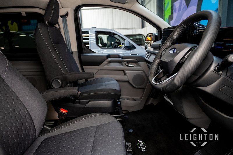 Ford Tourneo Custom 2.5 340 232ps PHEV Auto Tourneo L1 - N5909