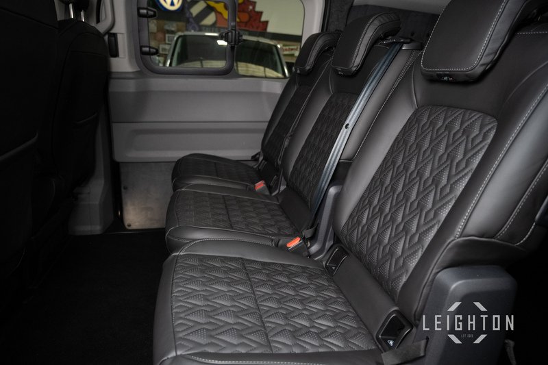 Volkswagen Transporter 2.0 T32 170ps Diesel Auto Kombi SWB - N5924
