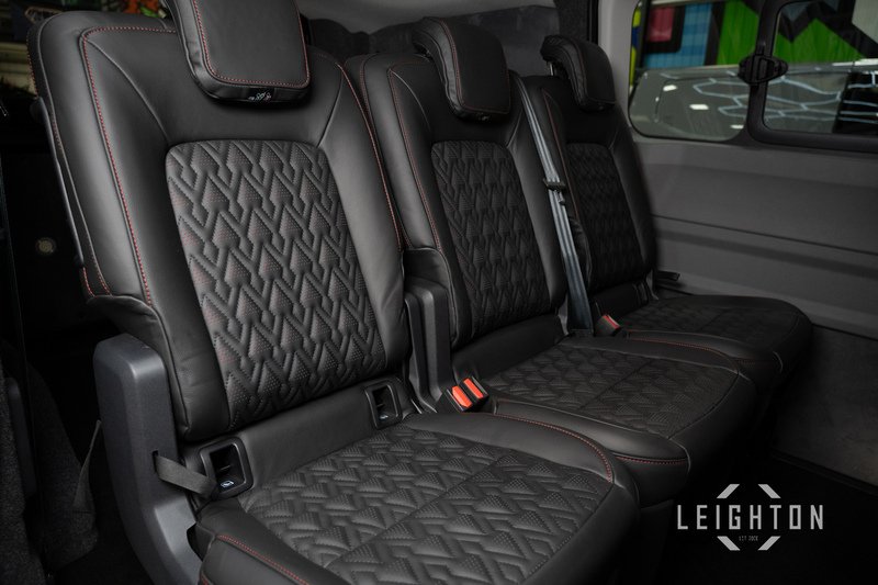 Volkswagen Transporter 2.0 T32 170ps Diesel Auto Kombi SWB - N5925