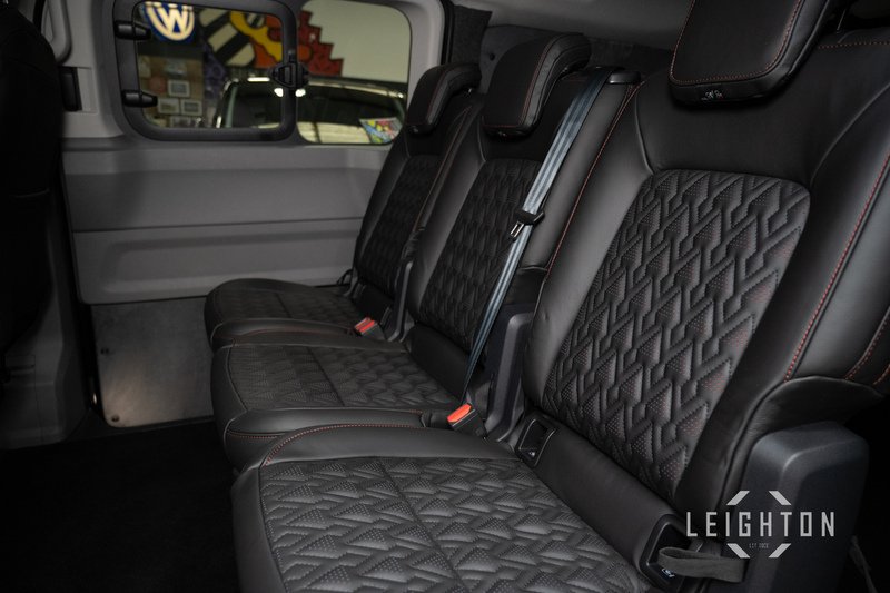 Volkswagen Transporter 2.0 T32 170ps Diesel Auto Kombi SWB - N5925