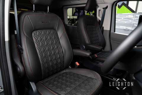 Volkswagen Transporter 2.0 T32 170ps Diesel Auto Kombi SWB - N5927