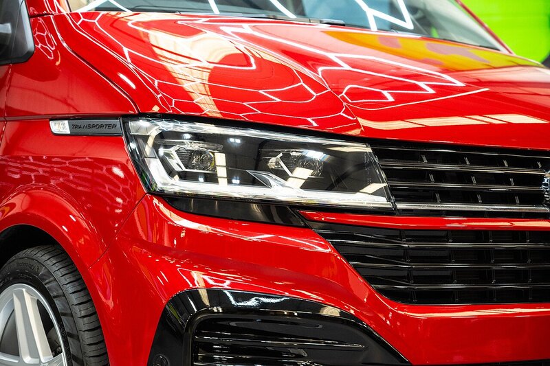 Volkswagen Transporter 2.0 - Large 10