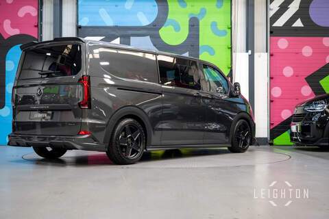 Volkswagen Transporter 2.0 T32 150ps Diesel 4M Auto Kombi LWB - N5930