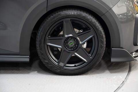 Volkswagen Transporter 2.0 T32 150ps Diesel 4M Auto Kombi LWB - N5930