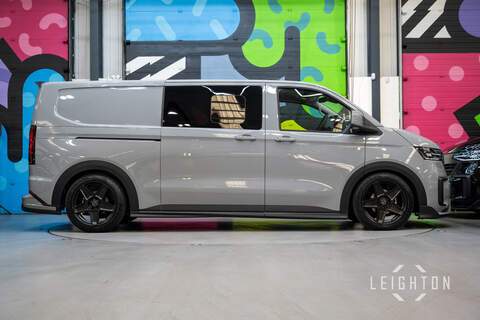 Volkswagen Transporter 2.0 T32 150ps Diesel 4M Auto Kombi LWB - N5932