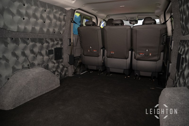 Volkswagen Transporter 2.0 T32 150ps Diesel 4M Auto Kombi LWB - N5932