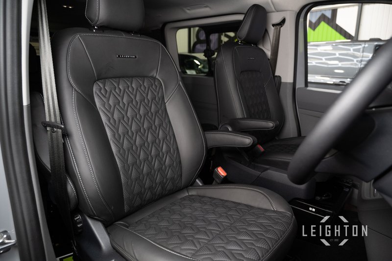Volkswagen Transporter 2.0 T32 150ps Diesel 4M Auto Kombi LWB - N5932