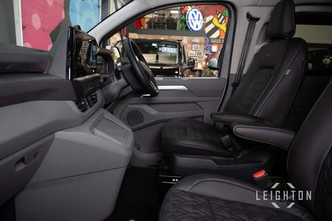 Volkswagen Transporter 2.0 T32 150ps Diesel 4M Auto Kombi LWB - N5932