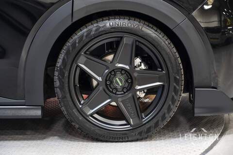 Volkswagen Transporter 2.0 T32 170PS Diesel Auto Kombi LWB - N5935