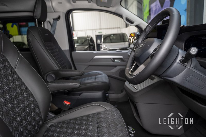 Volkswagen Transporter 2.0 T32 170PS Diesel Auto Kombi LWB - N5935
