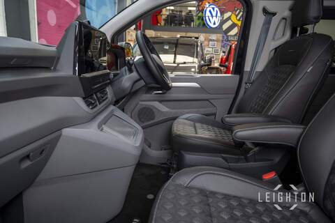 Volkswagen Transporter 2.0 T32 170PS Diesel Auto Kombi LWB - N5935