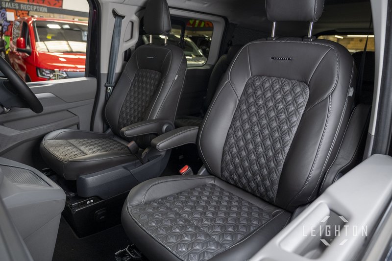 Volkswagen Transporter 2.0 T32 170PS Diesel Auto Kombi LWB - N5935