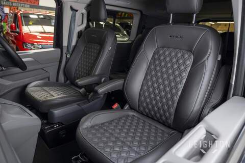 Volkswagen Transporter 2.0 T32 170PS Diesel Auto Kombi LWB - N5935