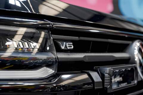 Volkswagen Amarok 2024 PANAMERICANA 10sp 3.0TDI 240PS Automatic 4MOTION Midnight Black - N5939
