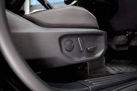 Volkswagen Amarok 2024 PANAMERICANA 10sp 3.0TDI 240PS Automatic 4MOTION Midnight Black - N5939