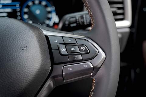 Volkswagen Amarok 2024 PANAMERICANA 10sp 3.0TDI 240PS Automatic 4MOTION Midnight Black - N5939