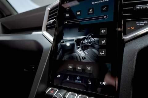 Volkswagen Amarok 2024 PANAMERICANA 10sp 3.0TDI 240PS Automatic 4MOTION Midnight Black - N5939