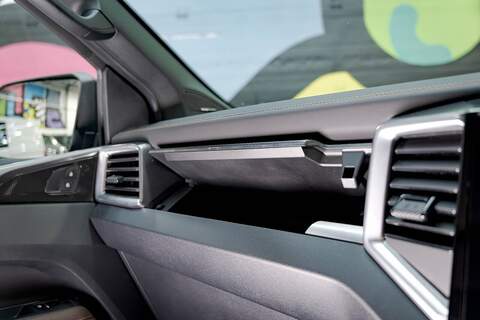 Volkswagen Amarok 2024 PANAMERICANA 10sp 3.0TDI 240PS Automatic 4MOTION Midnight Black - N5939