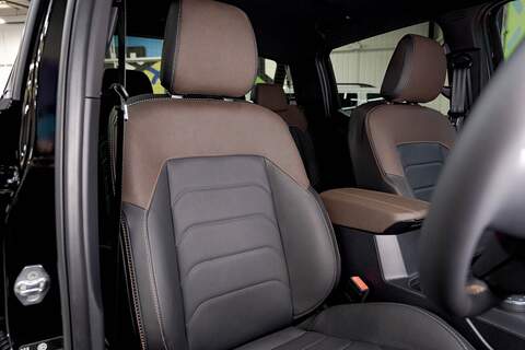 Volkswagen Amarok 2024 PANAMERICANA 10sp 3.0TDI 240PS Automatic 4MOTION Midnight Black - N5939
