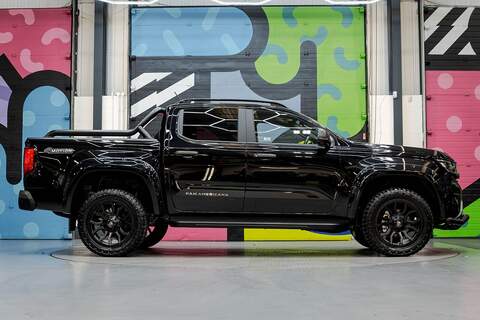 Volkswagen Amarok 2024 PANAMERICANA 10sp 3.0TDI 240PS Automatic 4MOTION Midnight Black - N5940