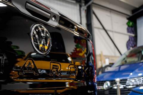 Volkswagen Amarok 2024 PANAMERICANA 10sp 3.0TDI 240PS Automatic 4MOTION Midnight Black - N5940