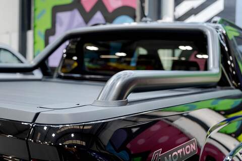 Volkswagen Amarok 2024 PANAMERICANA 10sp 3.0TDI 240PS Automatic 4MOTION Midnight Black - N5940