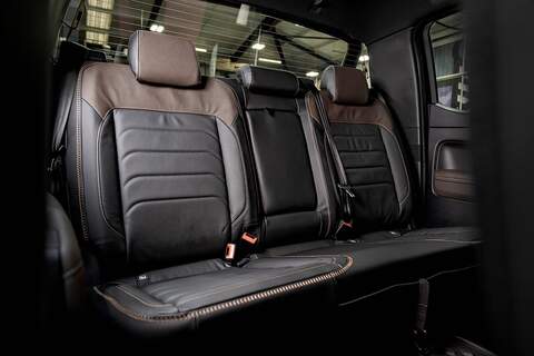 Volkswagen Amarok 2024 PANAMERICANA 10sp 3.0TDI 240PS Automatic 4MOTION Midnight Black - N5940