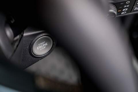 Volkswagen Amarok 2024 PANAMERICANA 10sp 3.0TDI 240PS Automatic 4MOTION Midnight Black - N5940